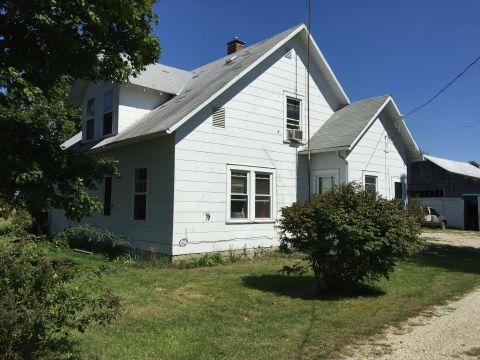 House on 70 Acre Farm