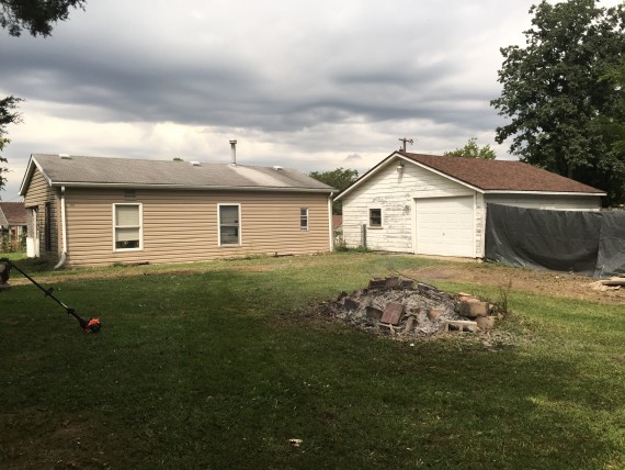 Bungalow and Garage on Tract 3