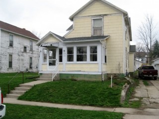 Investment Property ! Duplex with Tennants & Leases!!