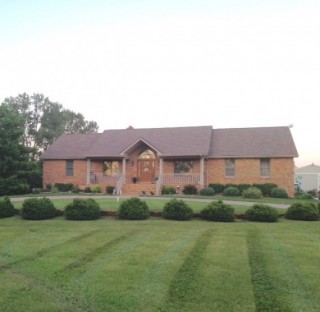 GREENE COUNTY HOUSE & BARN ON 10 ACRES IN 2 TRACTS