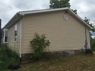 4BR, 2 Ba Sistersville, WV Online Only Auction