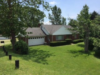 Auction of 3BR Brookville Home on 1.27 Acres in Northmont School District