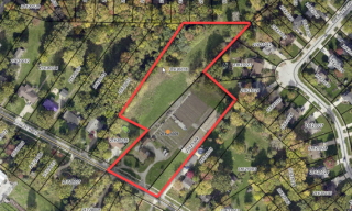 5+/- acres ABSOLUTE LAND AUCTION