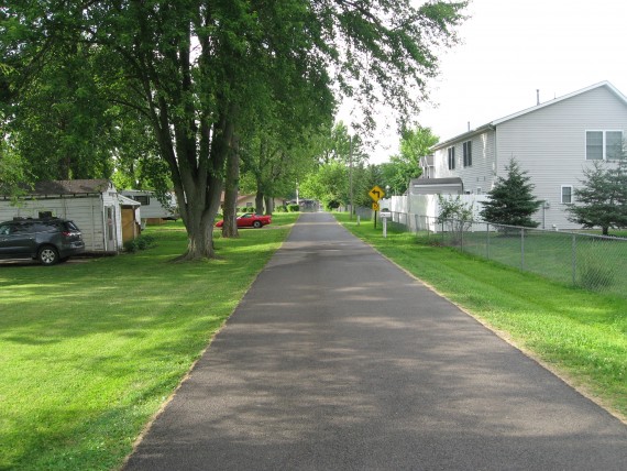 Indian Lake end of street