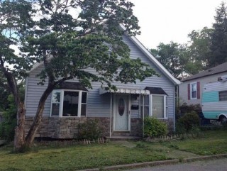 Bank-Owned Ashland, KY Home