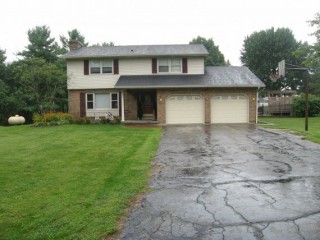 Spacious Home w/Pool