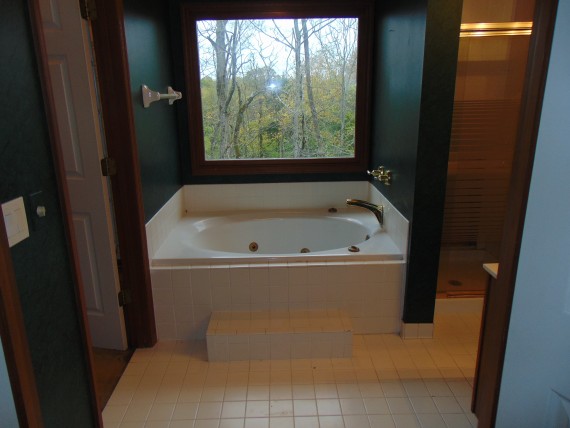 en suite bath