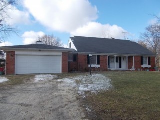 Nice 2 Story Brick & Vinyl Home