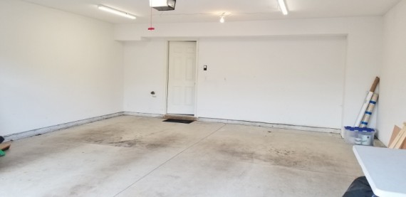 2  Car Attached Garage, Work Area, Storage Space, Garage Door Opener