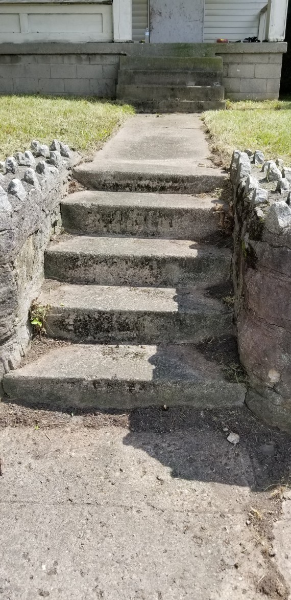 Rock Retaining Wall Front Entry Staircase