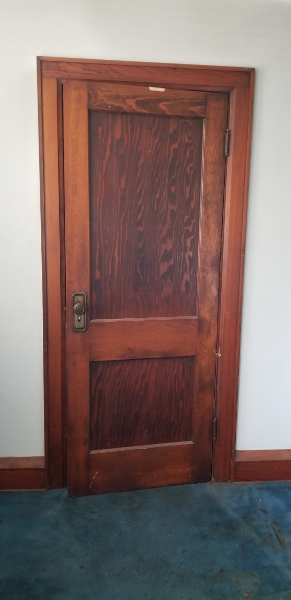 The Original Solid Oak Doors In All Rooms