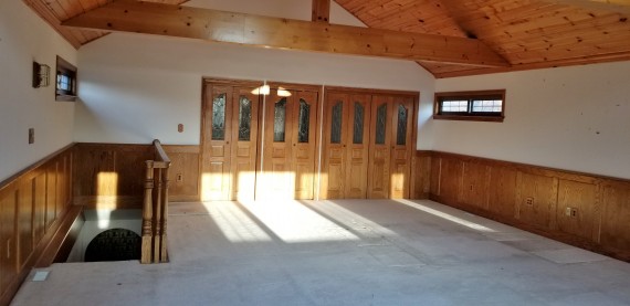 Gorgeous Second Floor Grand Room or Master Bed Room???