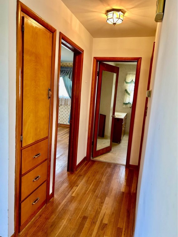 First Floor Hallway & Linen Closet
