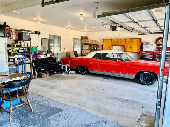 3 Car Attached Finished Garage   Cabinets   Overhead Lighting