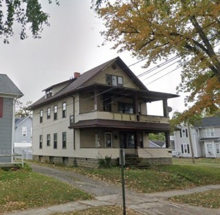 3 Unit Multifamily - 569 E Church St Marion