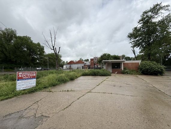 1000 Anderson St. - Warehouse Photos