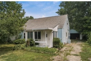 982 Colgate Rd. Whitehall, OH 43213