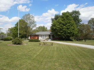 5 ACRE  RANCH HOME WITH FULL BASEMENT