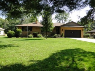 Seven Hills Brick Ranch, 3 Bedroom, 2 Bath