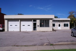 ABSOLUTE AUCTION OF FORMER GAS STATION - HUGE POTENTIAL IN ALL AMERICAN CITY