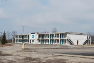 Madison Co. Foreclosure of Motel On I-71