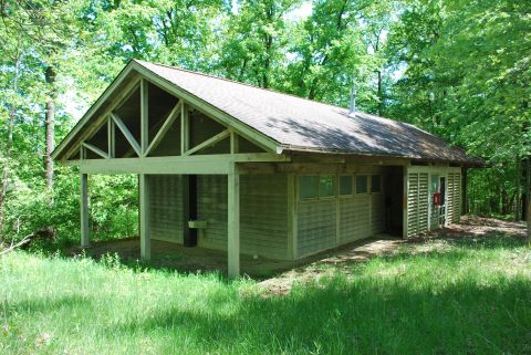 Shower house and bathrooms