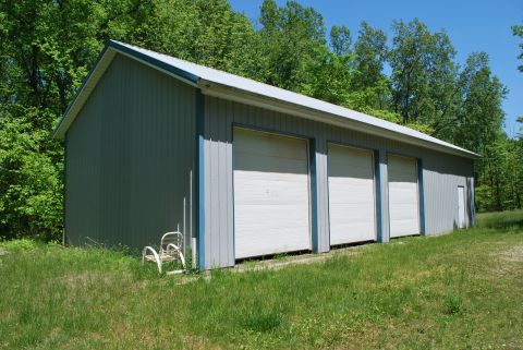 Metal Pole Building on Fairfield Land